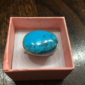 925 sterling silver oval  turquoise stone With details scrolling ring Size 7.5